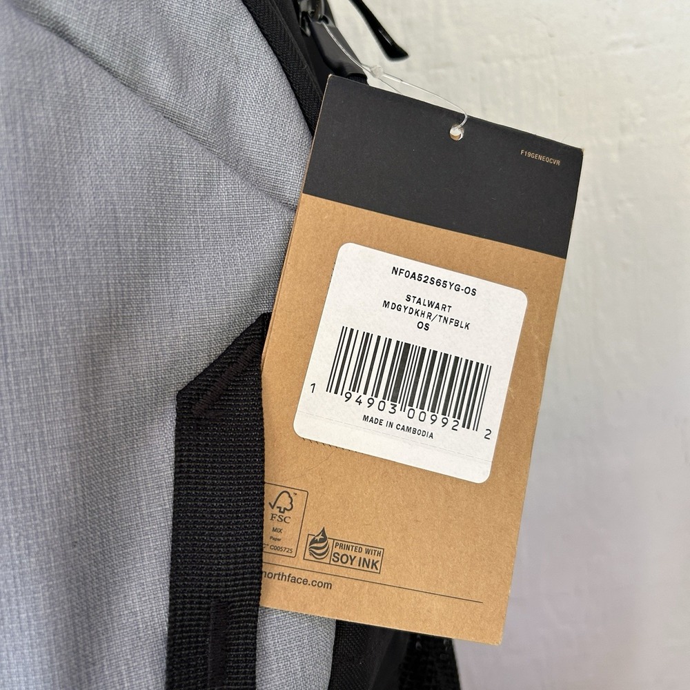The North Face Stalwart Laptop Backpack Black/Gray Invisalign Logo BNWT - Picture 4 of 14